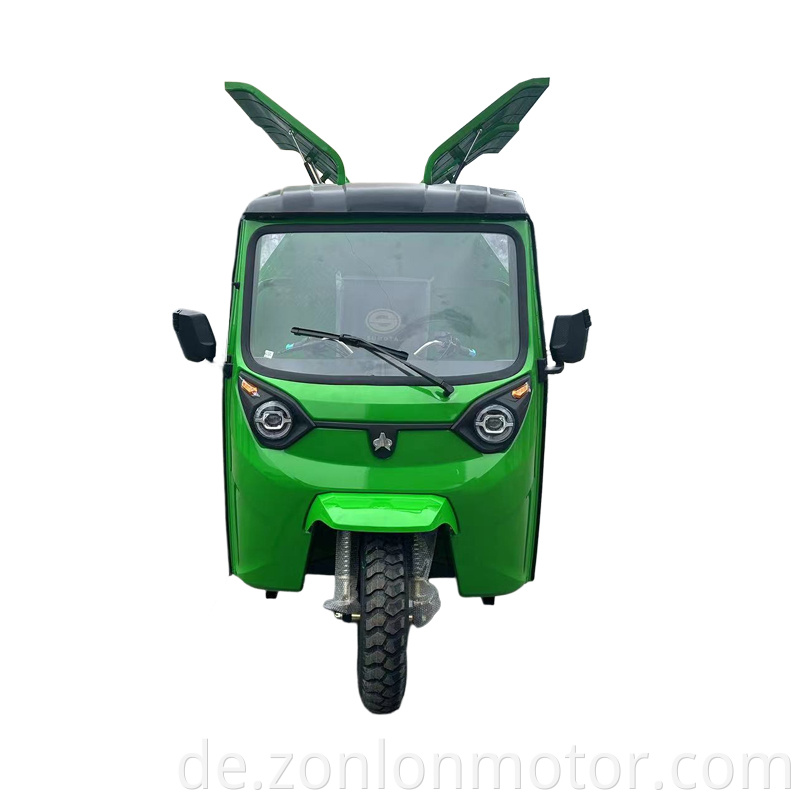 Efficient And Convenient Garbage Sanitation Tricycle
